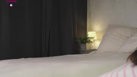 Meghan online show from March 31, 2:50 pm