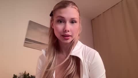 Snapshot of april_blush chatting on September 12, 5:09 pm BETH NEXT STREAM ON WEDNESDAY online show from September 12, 5:09 pm