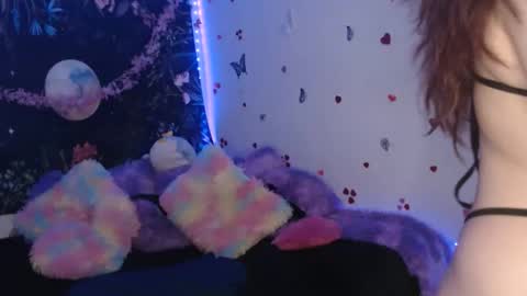 april_l6 online show from October 16, 11:07 pm