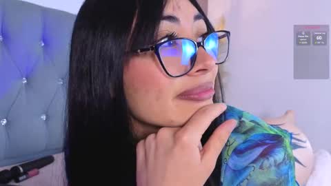 Cris online show from January 14, 1:05 pm