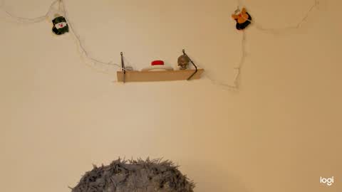 aprillebony319262 online show from December 19, 12:15 am