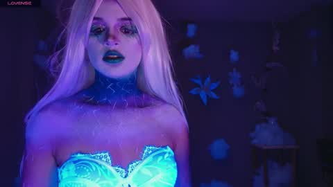  April Rhodes  online show from October 27, 10:15 pm