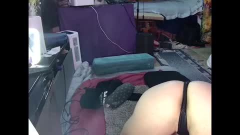 aquafoxxy online show from April 28, 4:49 am