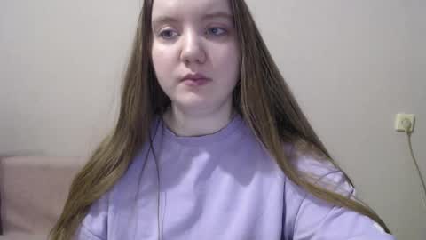 Snapshot of aquanarmin chatting on January 7, 3:35 am Josefin online show from January 7, 3:35 am