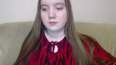 Josefin online show from November 23, 8:38 am