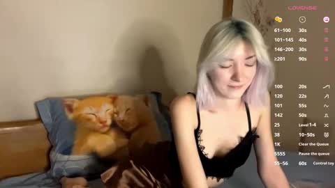 Mimi online show from February 23, 6:40 pm