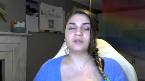 BustyPrincessLeila online show from January 21, 4:32 am