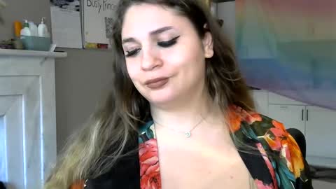 BustyPrincessLeila online show from January 15, 11:08 pm