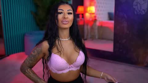 Snapshot of arabellaposh chatting on October 11, 6:07 am arabellaposh online show from October 11, 6:07 am