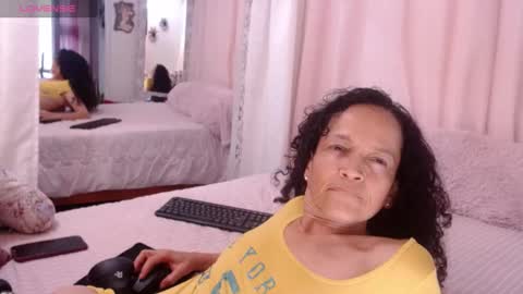 Snapshot of arabiel chatting on January 24, 9:37 pm Nadia Cyel online show from January 24, 9:37 pm