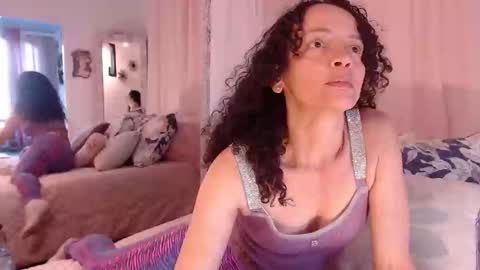 Snapshot of arabiel chatting on January 16, 10:02 pm Nadia Cyel online show from January 16, 10:02 pm