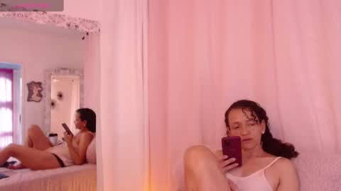 Snapshot of arabiel chatting on February 1, 9:08 pm Nadia Cyel online show from February 1, 9:08 pm