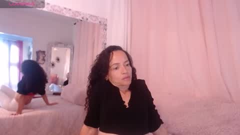 Snapshot of arabiel chatting on January 18, 8:30 pm Nadia Cyel online show from January 18, 8:30 pm