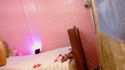 Snapshot of aranza_sexy chatting on September 20, 10:35 am Aranza online show from September 20, 10:35 am