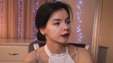 My name is Kelly online show from January 13, 3:04 pm