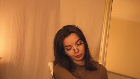 My name is Kelly online show from December 3, 2:16 pm