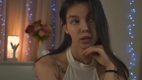 My name is Kelly online show from February 27, 2:21 pm
