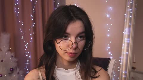 My name is Kelly online show from December 15, 3:09 pm
