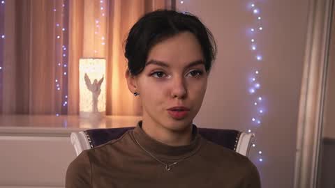 My name is Kelly online show from January 19, 2:06 pm
