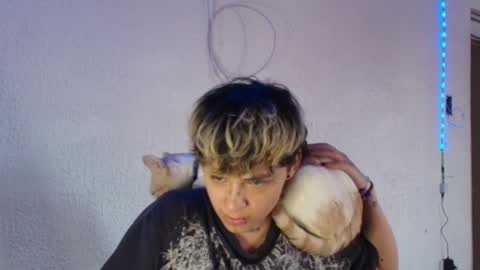 ares online show from February 13, 10:00 pm