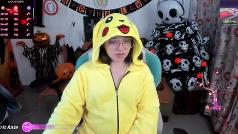 Linda online show from October 8, 3:22 am