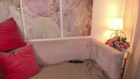 Snapshot of aria_blisss chatting on September 26, 1:47 am aria_blisss online show from September 26, 1:47 am