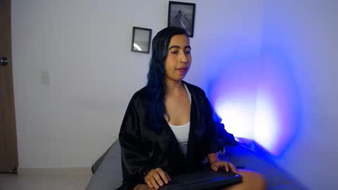  777 online show from December 13, 4:54 am