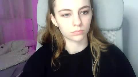 Snapshot of ariacreazy chatting on February 4, 9:20 pm AriaCreazy online show from February 4, 9:20 pm