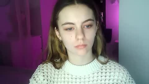 Snapshot of ariacreazy chatting on December 17, 9:27 pm AriaCreazy online show from December 17, 9:27 pm