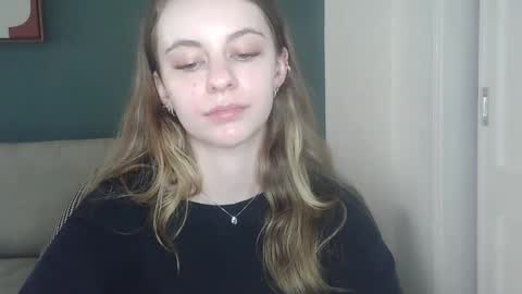 Snapshot of ariacreazy chatting on September 20, 2:59 pm AriaCreazy online show from September 20, 2:59 pm