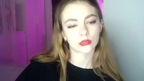 Snapshot of ariacreazy chatting on December 12, 4:32 pm AriaCreazy online show from December 12, 4:32 pm