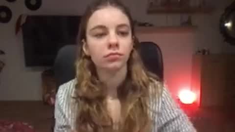 Snapshot of ariacreazy chatting on December 30, 9:19 pm AriaCreazy online show from December 30, 9:19 pm