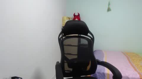 Snapshot of ariadna_6 chatting on September 23, 5:22 pm ...Ariana... online show from September 23, 5:22 pm