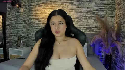 Snapshot of ariadna_milano chatting on January 7, 12:41 pm -  -. .- Ariadna -. .-  - online show from January 7, 12:41 pm