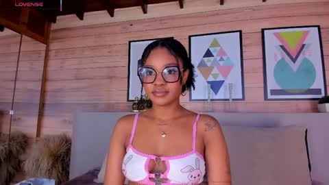 Aria Foster online show from April 16, 3:40 am