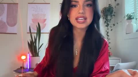 Aria  online show from January 14, 5:40 pm