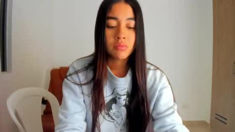 Aria Montgomery online show from March 13, 4:25 am