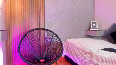 Ariana online show from February 25, 12:38 pm