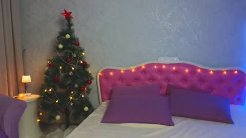 Ariana online show from December 25, 12:16 am