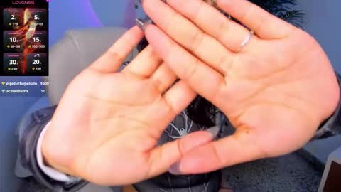 Snapshot of ariana_pierce chatting on November 1, 3:49 pm Ariana online show from November 1, 3:49 pm