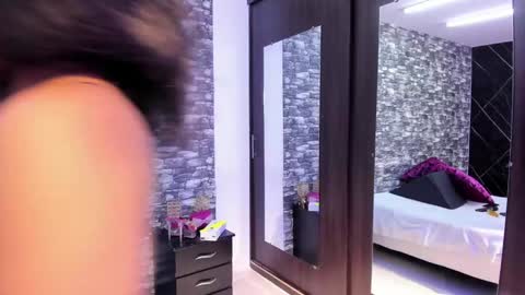 Snapshot of arianaablack chatting on January 21, 12:29 pm Ariana online show from January 21, 12:29 pm