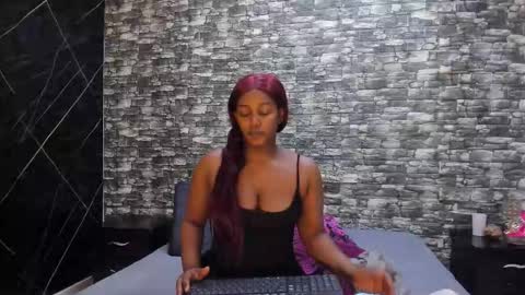 Snapshot of arianaablack chatting on September 30, 11:49 am Ariana online show from September 30, 11:49 am