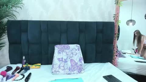 Snapshot of arianadiosa1 chatting on October 10, 11:37 am Ariana diosa online show from October 10, 11:37 am