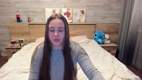 arianightx online show from October 31, 4:44 pm