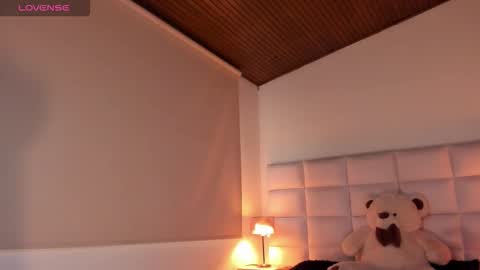 arianna_ds online show from October 27, 8:36 pm