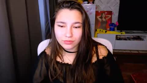 Snapshot of arianna_grend chatting on November 2, 11:57 am Arianna online show from November 2, 11:57 am