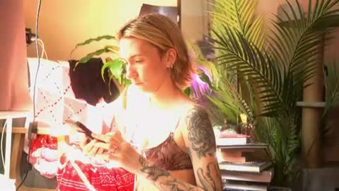 Olivka online show from July 16, 12:10 pm