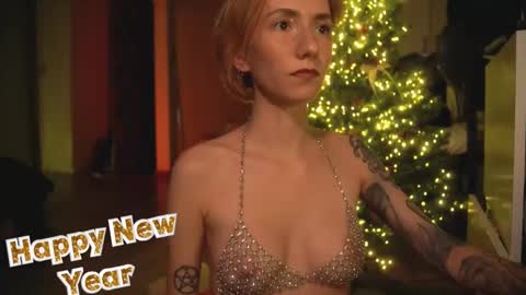 Snapshot of arianna_richi chatting on December 31, 6:24 pm Olivka online show from December 31, 6:24 pm