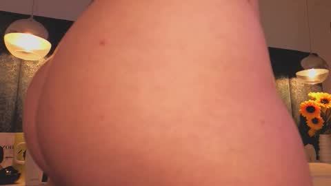 Arianna online show from February 23, 7:24 pm