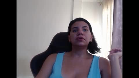 ariannaloovel online show from December 11, 4:31 pm